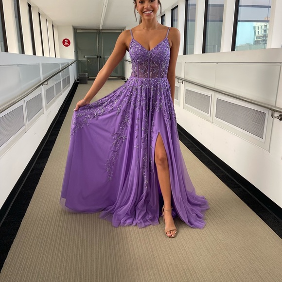 Semi ball gown available for any occasion 💎 - Picture 1 of 9